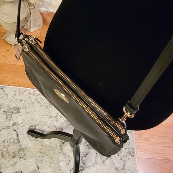 Coach Leather Concertible Wallet Crossbody Clutch 223 - Picture 4 of 9